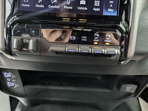 New 2025 RAM 2500 Tradesman image 22