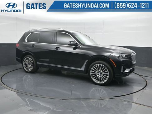 Used 2019 BMW X7 xDrive50i w/ Premium Package AWD/4WD image 1