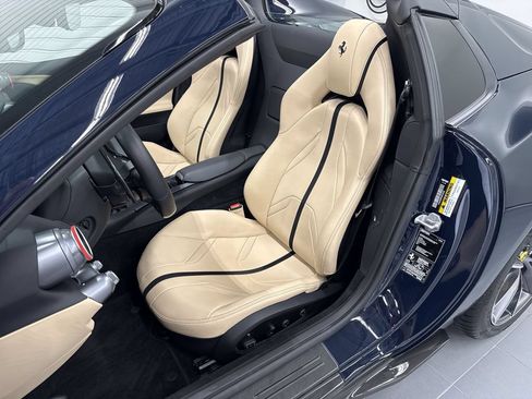 Certified 2022 Ferrari 812 GTS RWD image 11