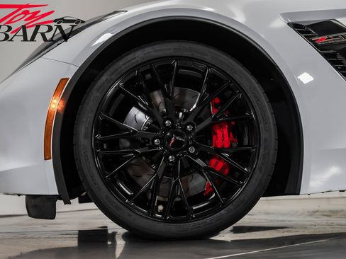 Used 2019 Chevrolet Corvette Z06 image 26