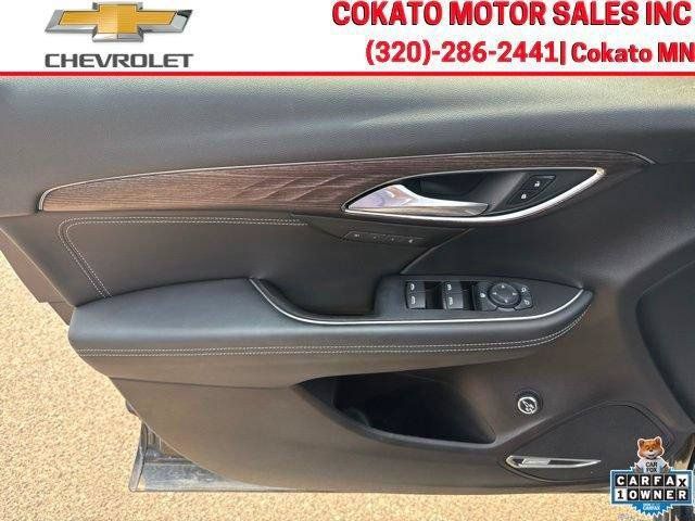Used 2023 Buick Envision Avenir AWD/4WD image 17