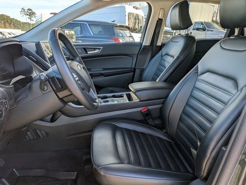 Certified 2024 Ford Edge SEL w/ Convenience Package image 24