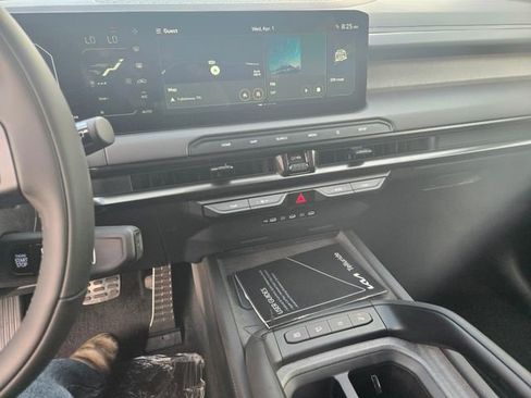 New 2027 Kia Telluride SX X-Pro AWD/4WD image 2