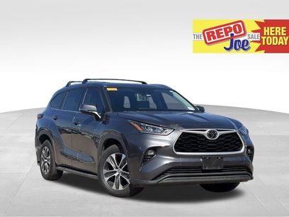 Used 2020 Toyota Highlander XLE
