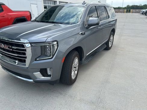 Used 2021 GMC Yukon SLT w/ SLT Luxury Package AWD/4WD image 7