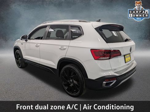 Used 2024 Volkswagen Taos SEL AWD/4WD image 7