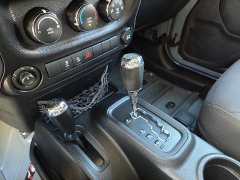 Used 2015 Jeep Wrangler Sport w/ Quick Order Package 24S image 24