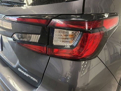 Certified 2024 Subaru Crosstrek 2.5i Limited w/ Crosstrek Mirror Package image 17