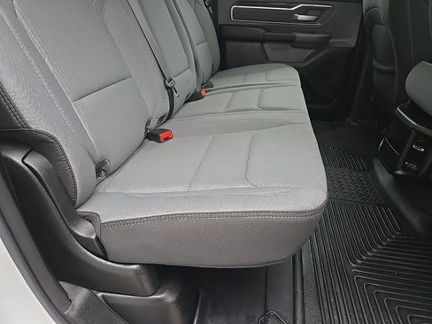 Used 2022 RAM 1500 Big Horn AWD/4WD image 84