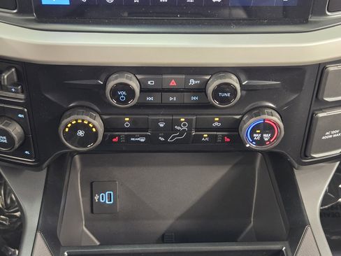 New 2026 Ford F250 XLT w/ XLT Premium Package image 22