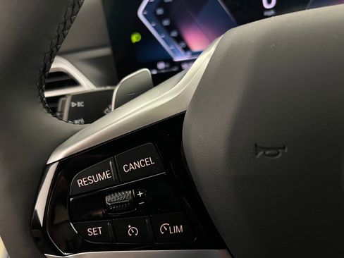 Used 2025 BMW 330i xDrive Sedan w/ Premium Package AWD/4WD image 15