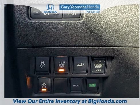 Used 2017 Nissan Rogue SL FWD image 22