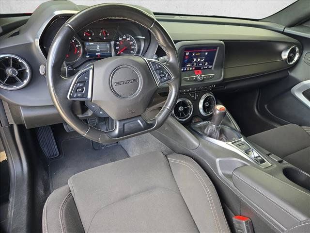 Used 2024 Chevrolet Camaro LT RWD image 16
