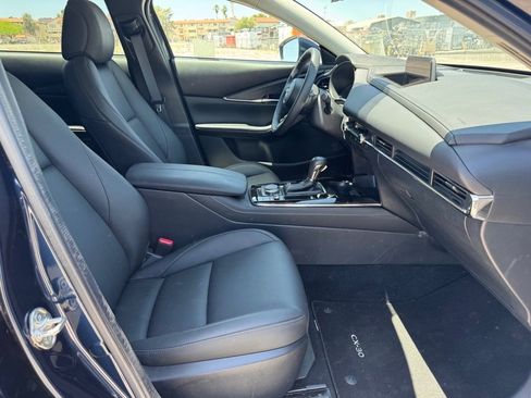 Used 2025 MAZDA CX-30 AWD 2.5 S w/ Preferred Package image 16