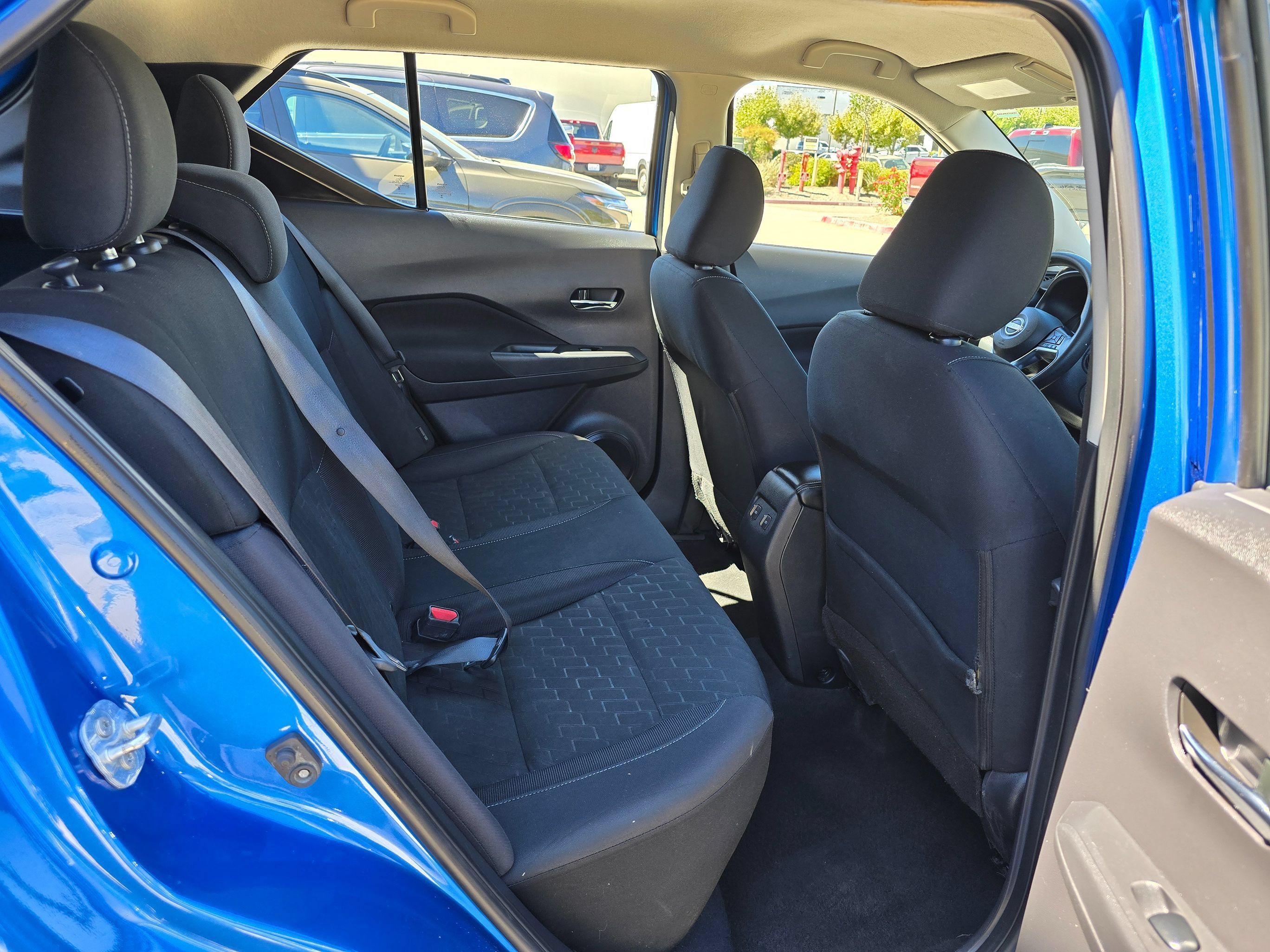 Used 2023 Nissan Kicks SV FWD image 29