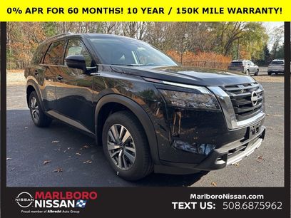New 2025 Nissan Pathfinder SL