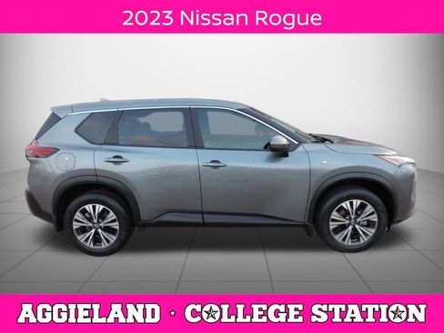 Certified 2023 Nissan Rogue SV image 2