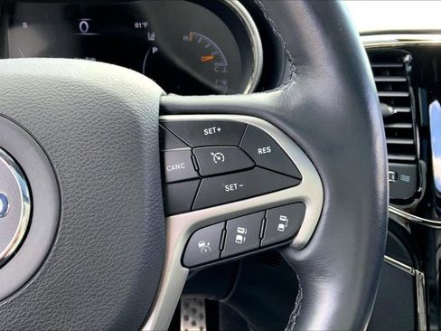 Used 2020 Jeep Grand Cherokee High Altitude AWD/4WD image 19
