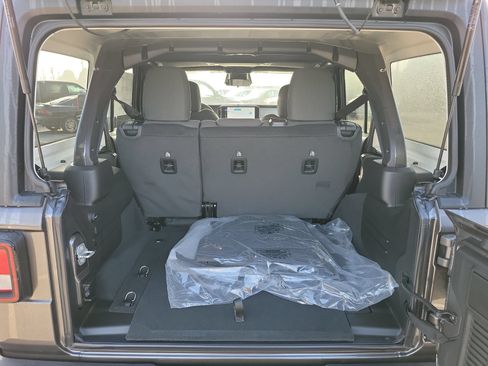 New 2026 Jeep Wrangler Unlimited Sport AWD/4WD image 18