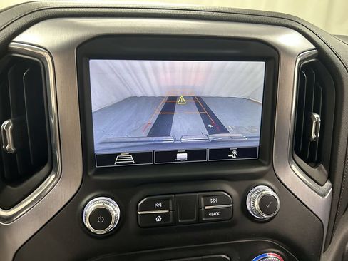 Used 2020 GMC Sierra 1500 Elevation w/ Elevation Value Package AWD/4WD image 15