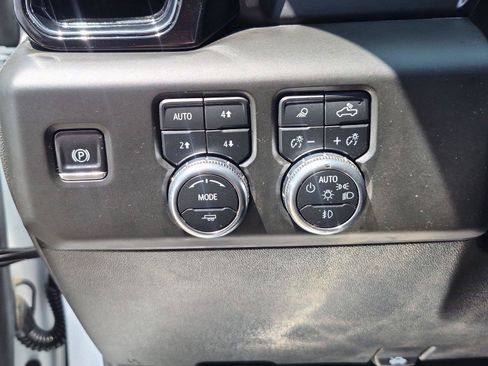 Used 2025 GMC Sierra 1500 AT4 AWD/4WD image 21