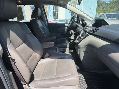 Used 2013 Honda Odyssey Touring image 20