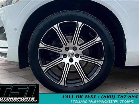 Used 2019 Volvo XC60 T5 Inscription w/ Protection Package Premier image 9