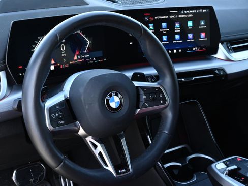 Certified 2024 BMW X1 xDrive28i w/ Premium Package image 8