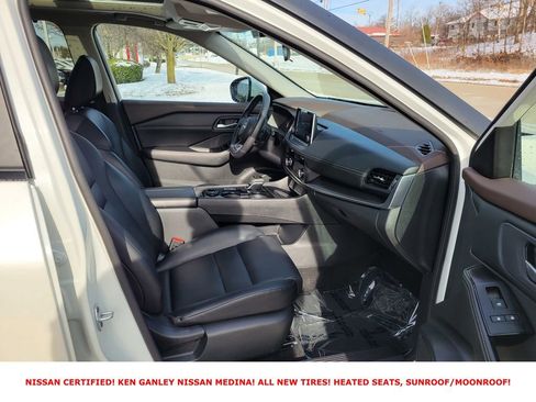 Certified 2023 Nissan Rogue SV w/ SV Premium B Package image 52