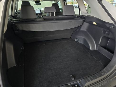 Certified 2024 Toyota RAV4 XLE AWD/4WD image 15