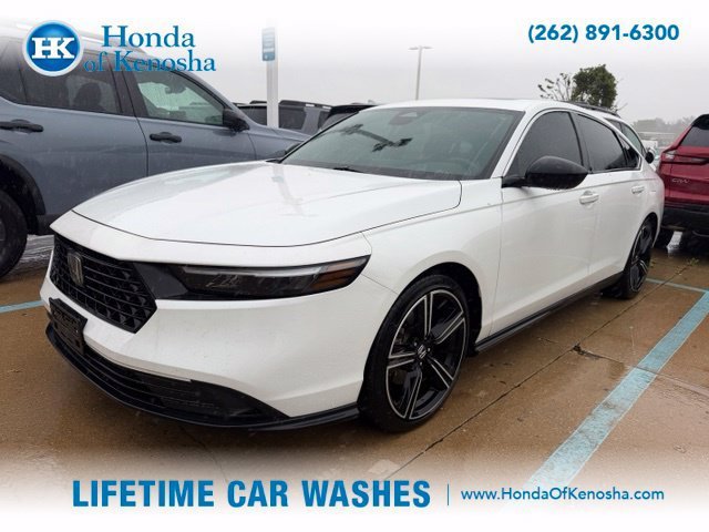 Used 2024 Honda Accord Sport image 1