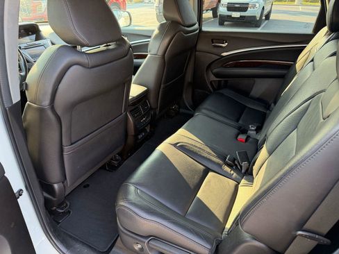 Used 2019 Acura MDX FWD image 4