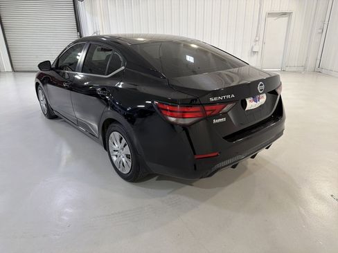 Used 2023 Nissan Sentra S FWD image 3