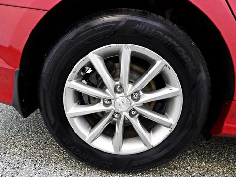 Used 2019 Hyundai Sonata SE w/ Cargo Package image 20