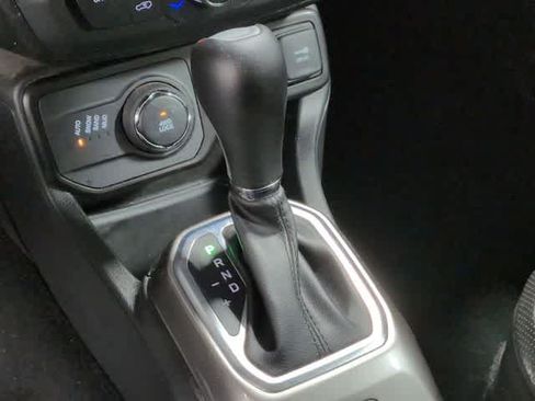 Used 2020 Jeep Renegade Limited w/ Safety and Security Group AWD/4WD image 29
