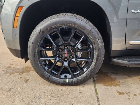 New 2026 GMC Yukon Elevation image 59