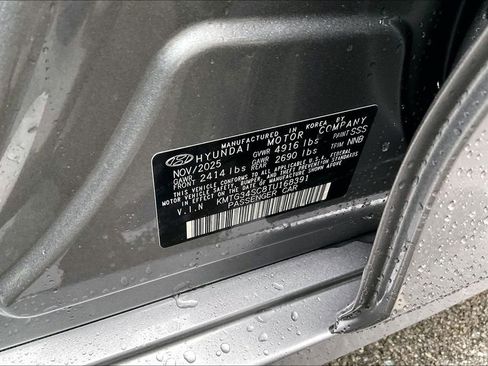 New 2026 Genesis G70 2.5T Prestige image 14