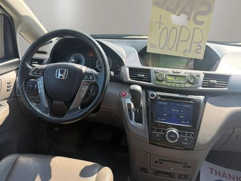 Used 2015 Honda Odyssey Touring image 16