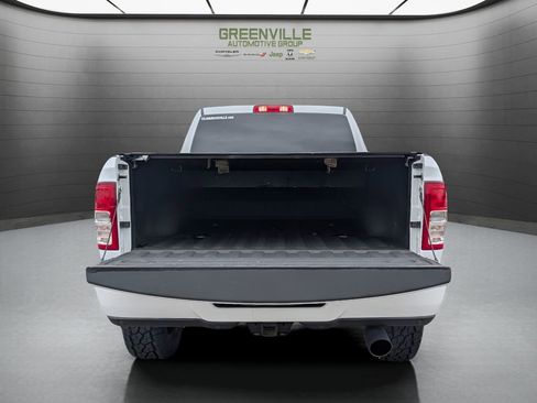 Used 2024 RAM 2500 Big Horn w/ Sport Appearance Package AWD/4WD image 8