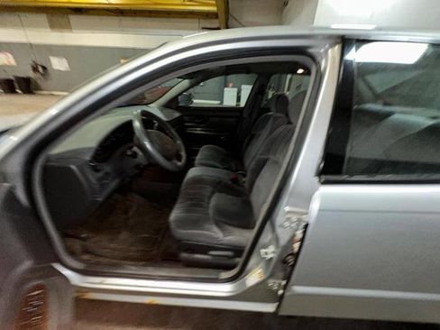Used 2005 Buick Century Custom FWD image 20