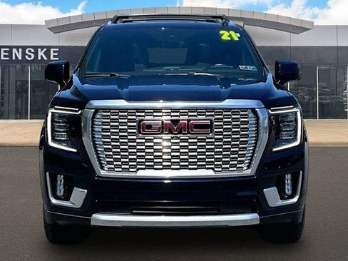Certified 2021 GMC Yukon Denali w/ Denali Ultimate Package AWD/4WD image 3