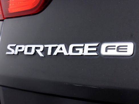 Used 2017 Kia Sportage LX image 31