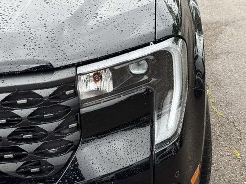 New 2026 Ford Maverick Lariat AWD/4WD image 11