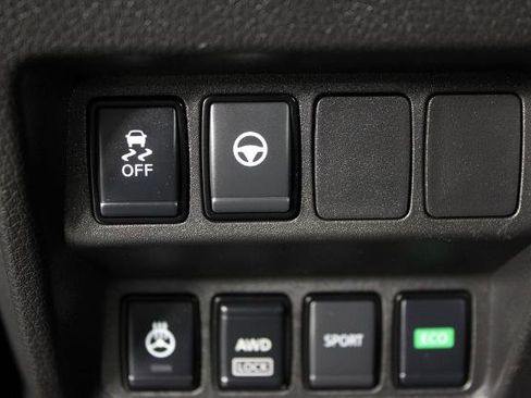 Certified 2022 Nissan Rogue Sport SL image 21