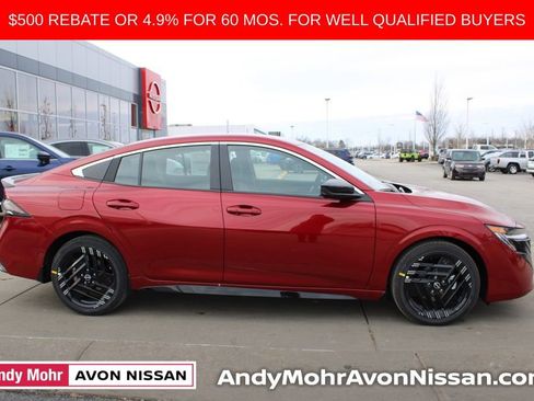 New 2026 Nissan Sentra SR w/ Floor Mat Package image 3