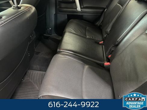 Used 2015 Toyota 4Runner SR5 AWD/4WD image 21