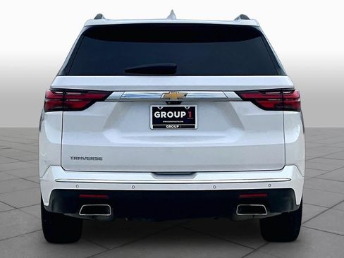 Used 2023 Chevrolet Traverse High Country FWD image 4