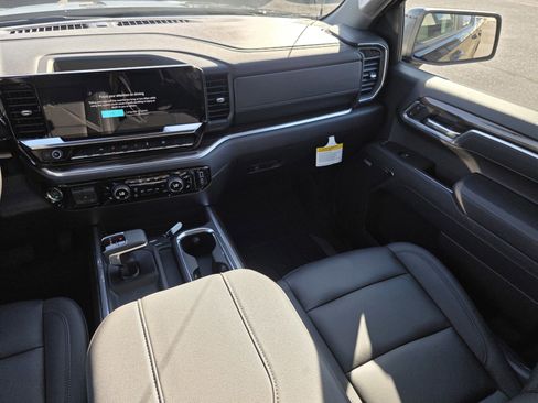 New 2025 Chevrolet Silverado 1500 RST w/ Rally Edition image 19