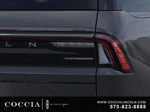 New 2026 Lincoln Navigator Reserve w/ Jet Appearance Package AWD/4WD image 21