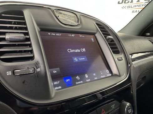 Used 2023 Chrysler 300 S RWD image 17